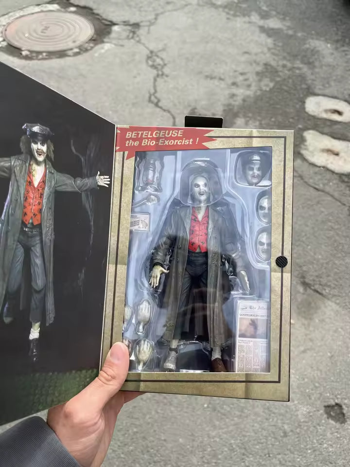 NECA🔥Ultimate Beetlejuice 1988 Bio Exorcist Action Figure - 18cm