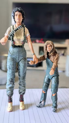 NECA Aliens 2 Ellen Ripley 18cm Action Figure CON SCATOLA ORIGINALE