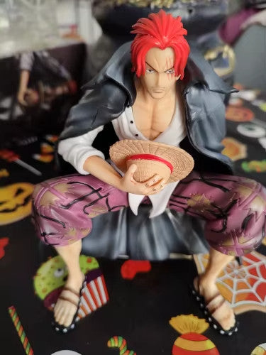 One Piece Film Red Yonko Red Hair Shanks 17Cm PVC Action Figure CON SCATOLA