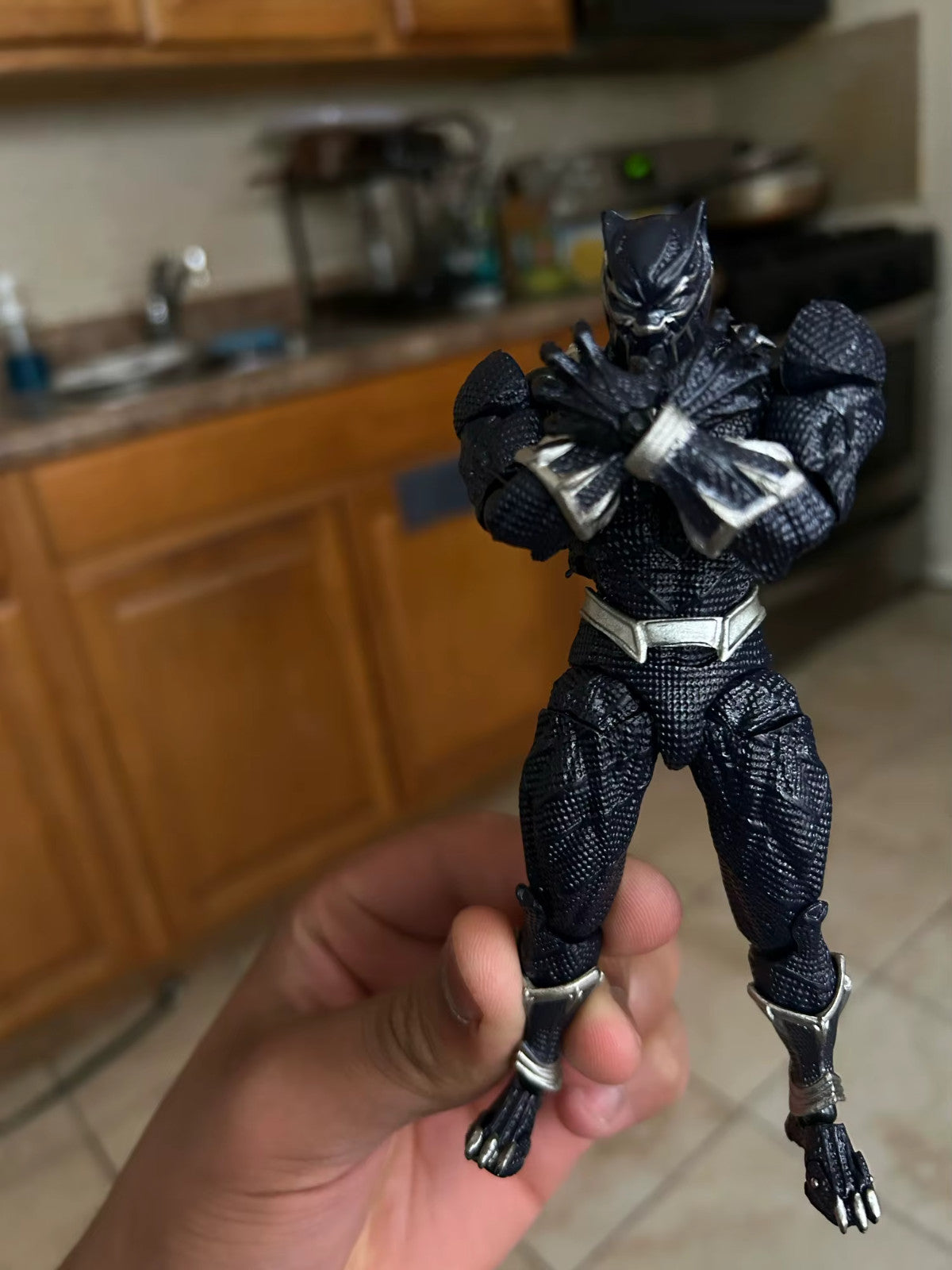 Amazing Yamaguchi Revoltech Black Panther Action Figure🎀 Con Scatola