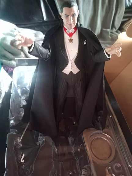 NECA Count DRACULA 18Cm Ultimate Action Figure  CON SCATOLA ORIGINALE