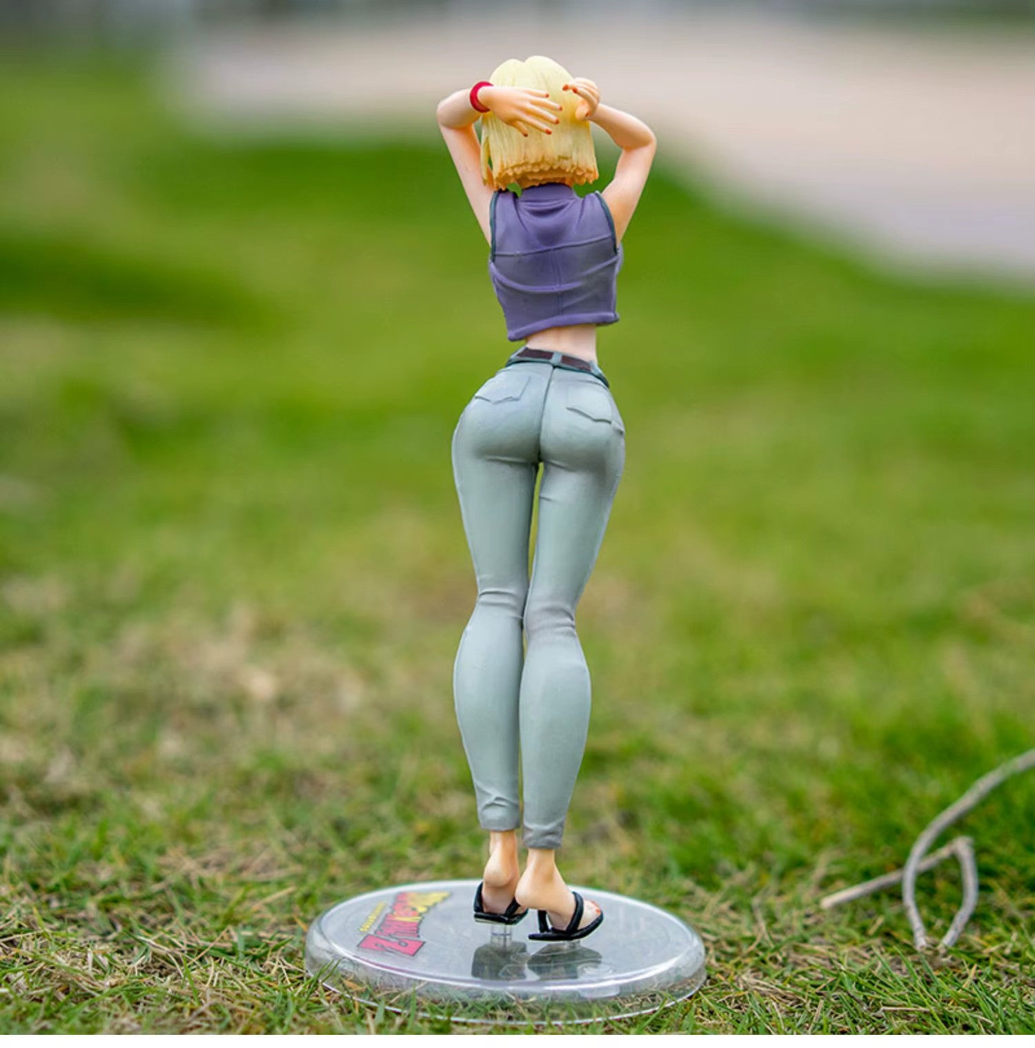 Dragon Ball Android 18 Anime Action Figure in PVC 20 Cm