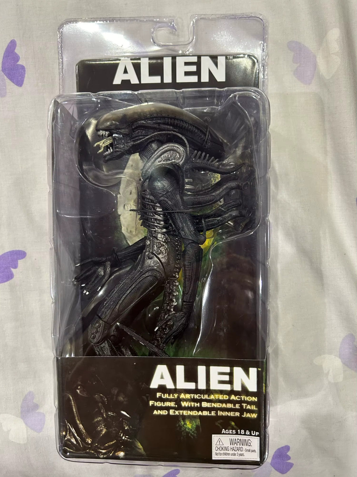NECA Classic 1979 Alien PVC Action Figure da collezione 18 Cm CON SCATOLA