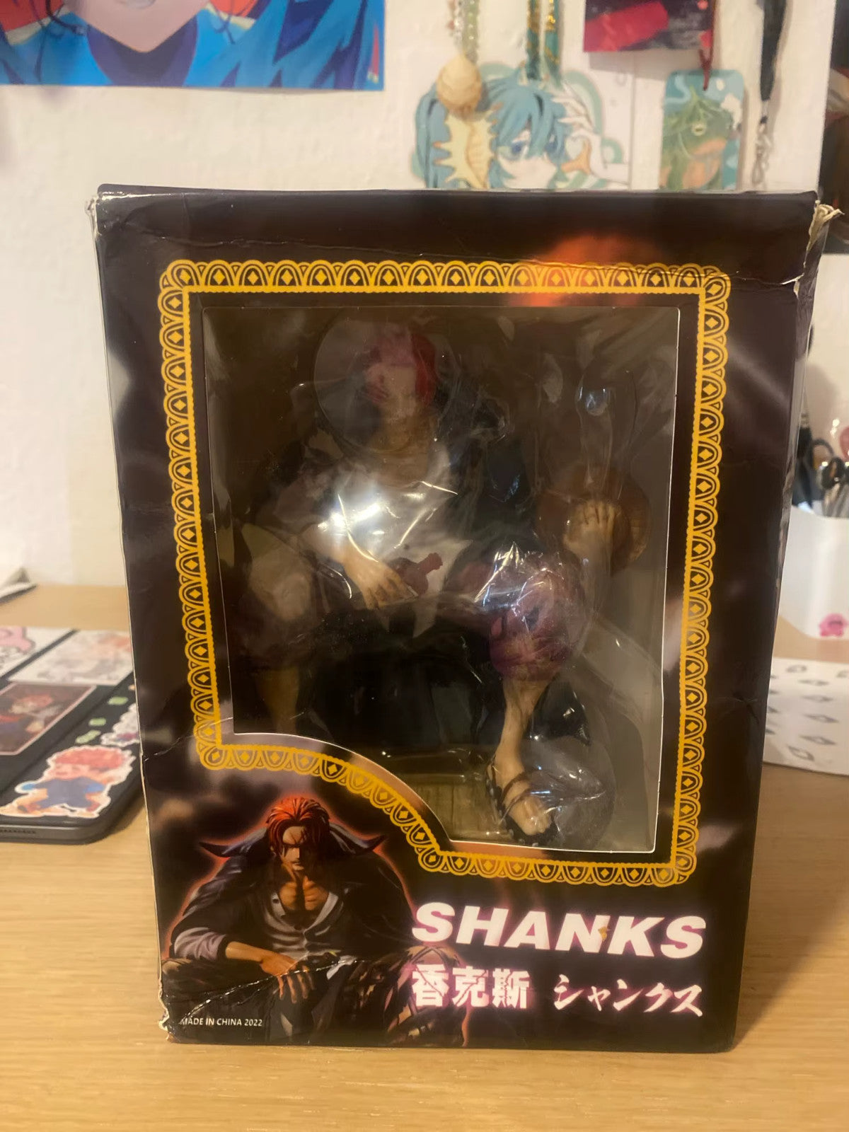 One Piece Film Red Yonko Red Hair Shanks 17Cm PVC Action Figure CON SCATOLA