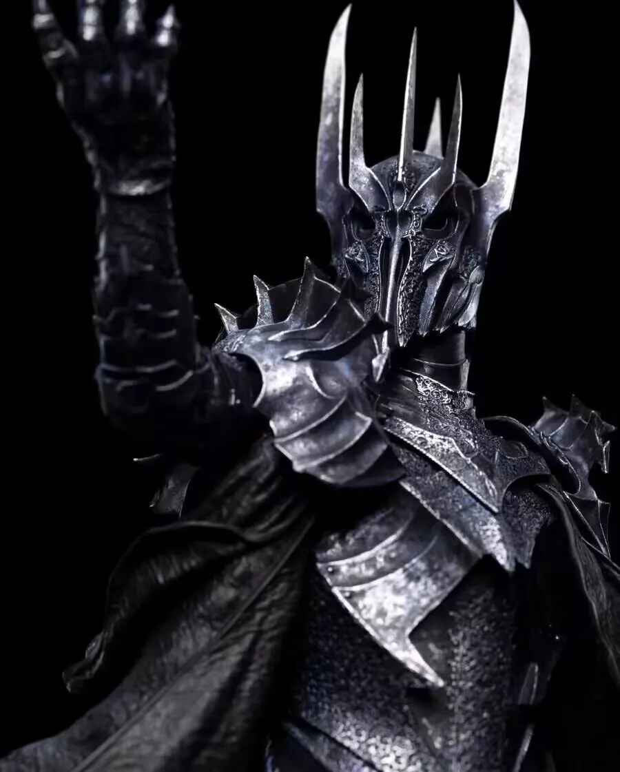 IL SIGNORE DEGLI ANELLI Action Figure Nazgul, Angmar,Sauron 21-27CM CON SCATOLA