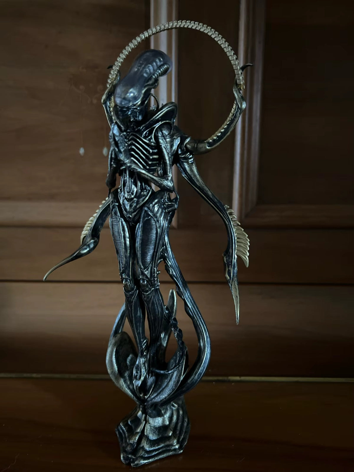 Aliens Vs Predator - Requiem Xenomorph PVC 28cm Action Figure CON SCATOLA
