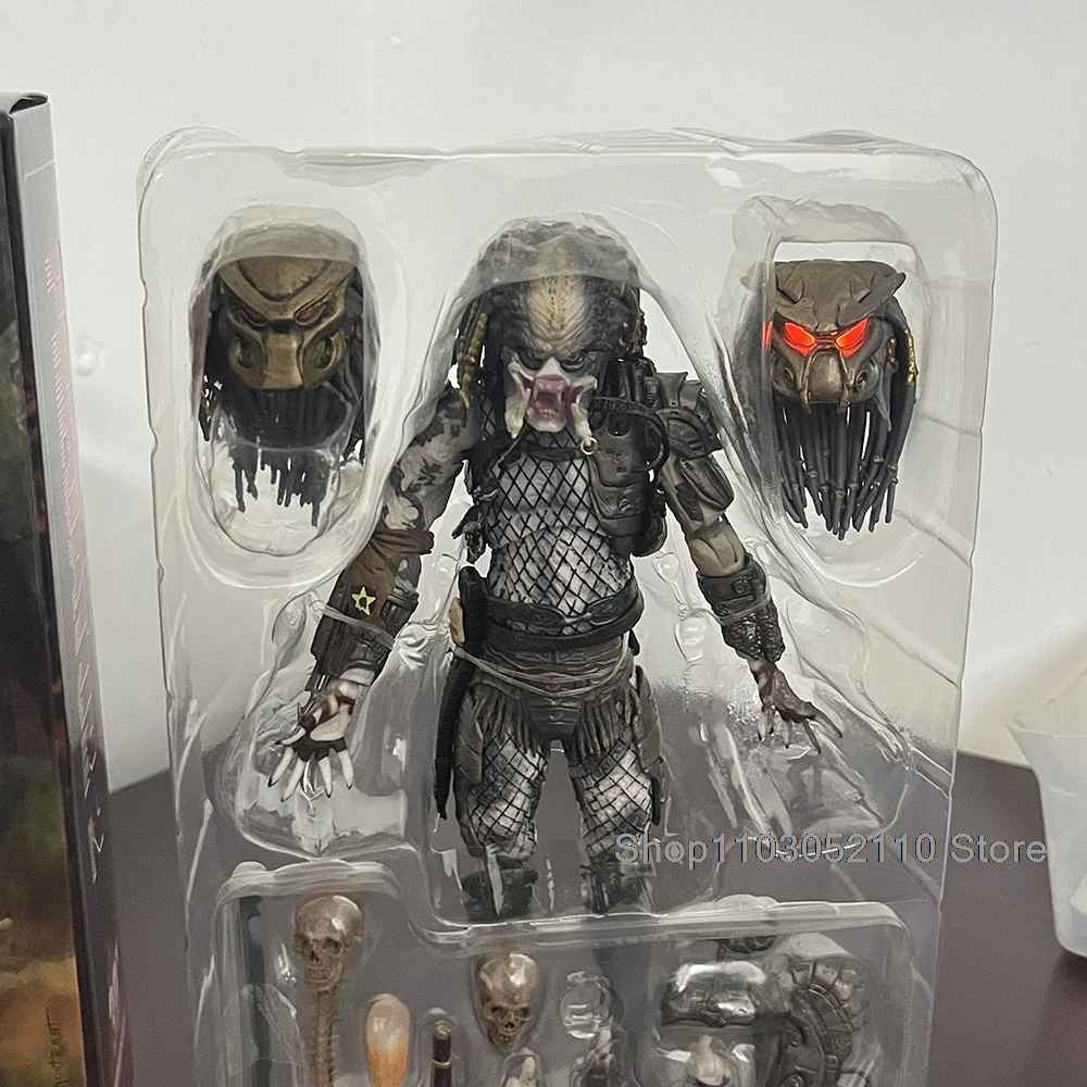 Neca Elder Predator Action Figure LED Predator vs Alien Edition CON SCATOLA