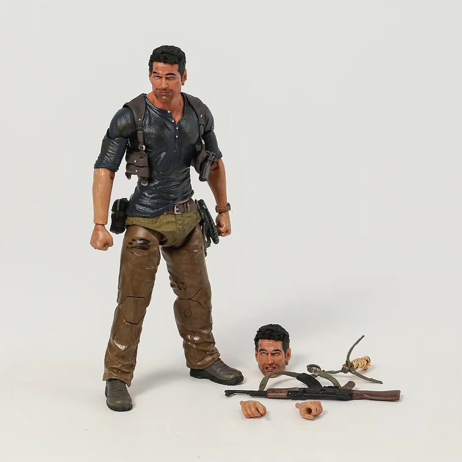 NECA Nathan Drake Uncharted 4 7" Action Figure 17 CM CON SCATOLA ORIGINALE
