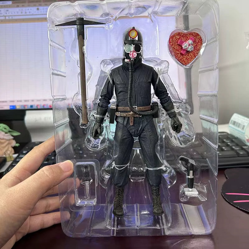 NECA My Bloody Valentine 18CM Minatore KILLER Action Figure Collection Official