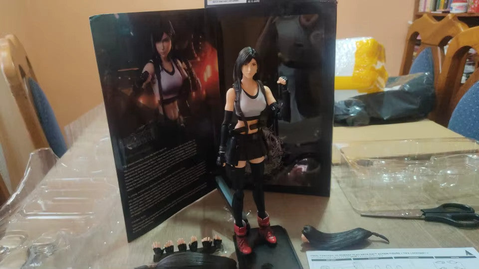 25 cm Kai Tifa Lockhart Action Figure | Figura da Collezione in PVC 🖤🔥