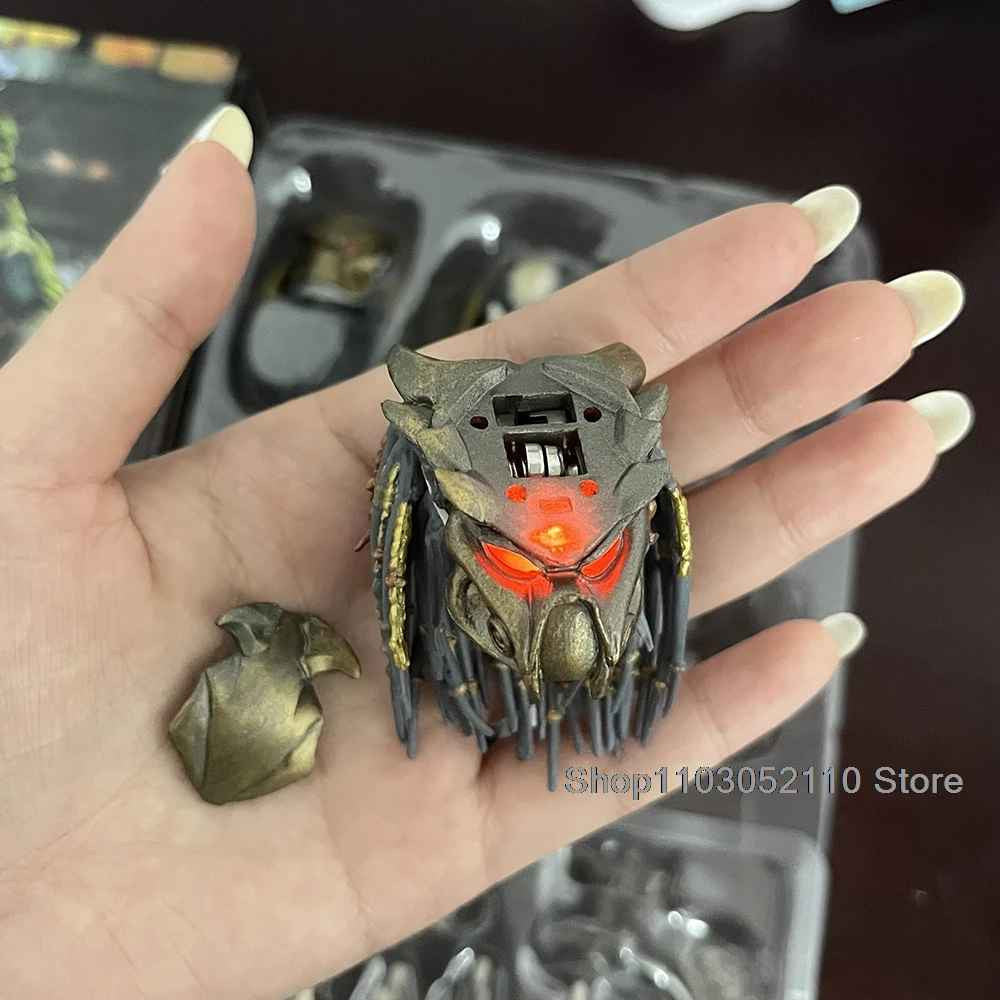 Neca Elder Predator Action Figure LED Predator vs Alien Edition CON SCATOLA