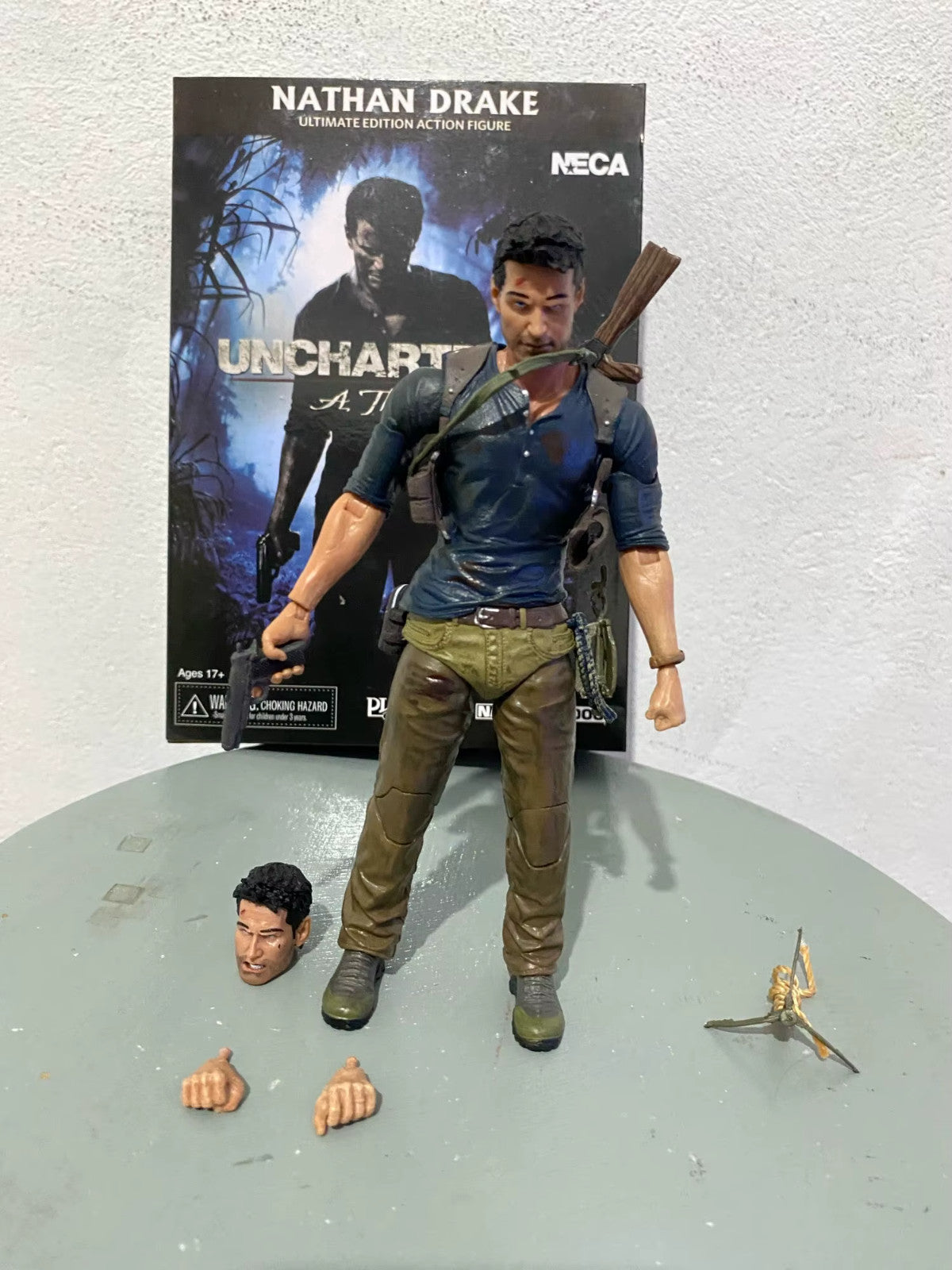 NECA Nathan Drake Uncharted 4 7" Action Figure 17 CM CON SCATOLA ORIGINALE