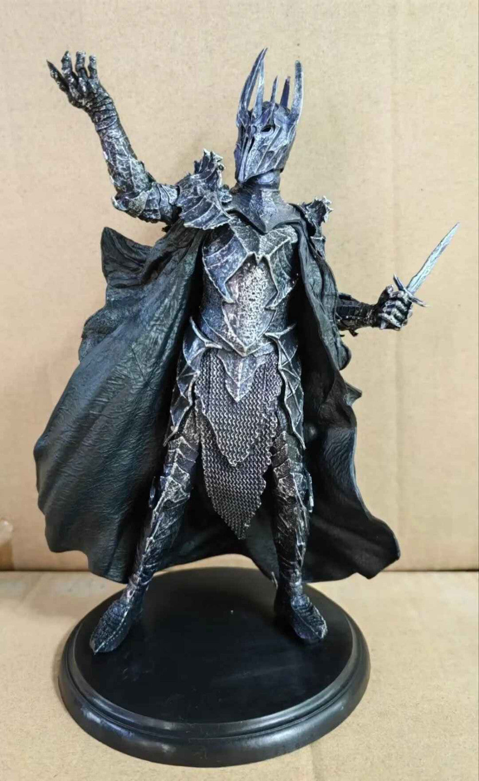 IL SIGNORE DEGLI ANELLI Action Figure Nazgul, Angmar,Sauron 21-27CM CON SCATOLA