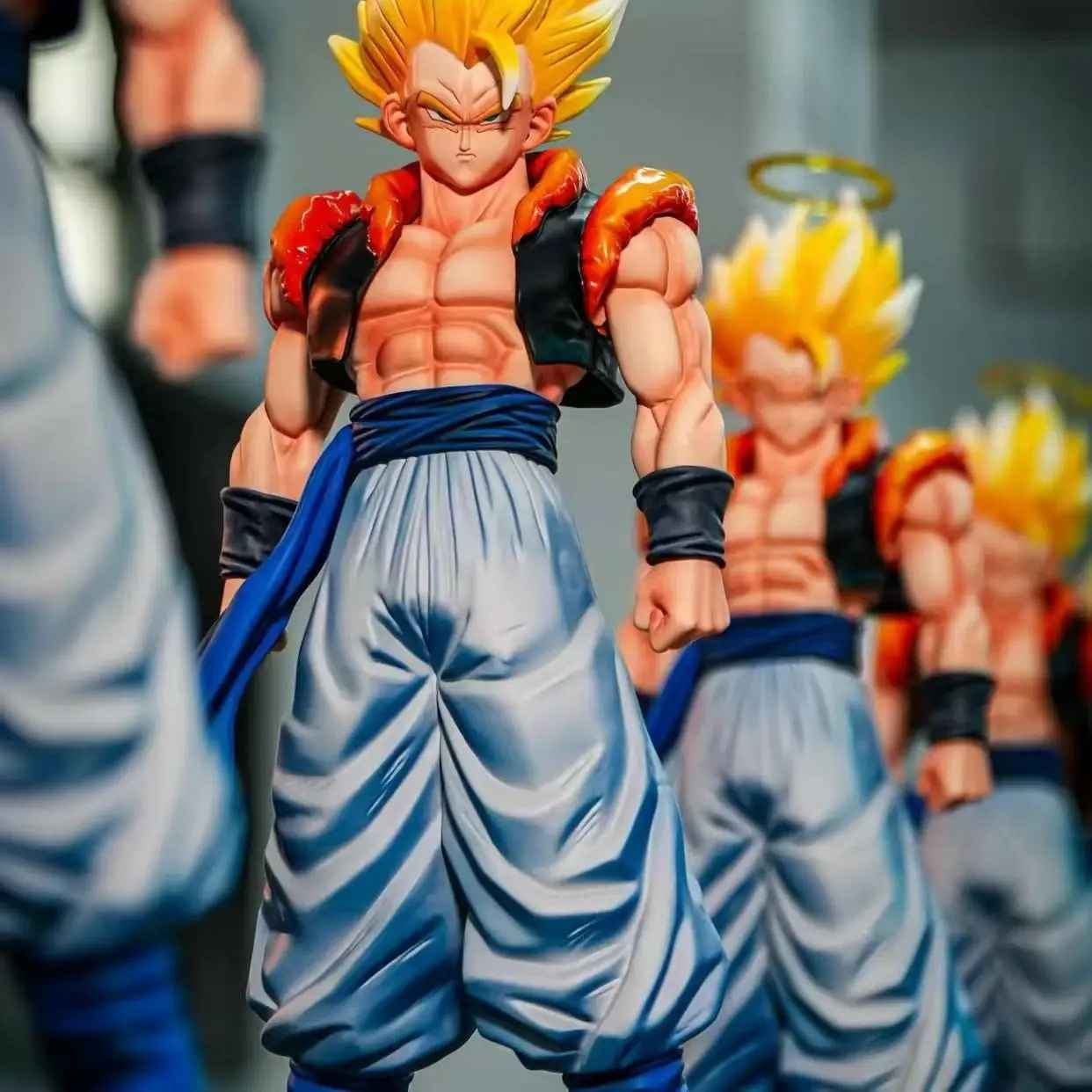 Jt Anime🔥 30 cm Action Figure Dragon Ball Vegetto-Gogeta  Con Base Super Saiyan