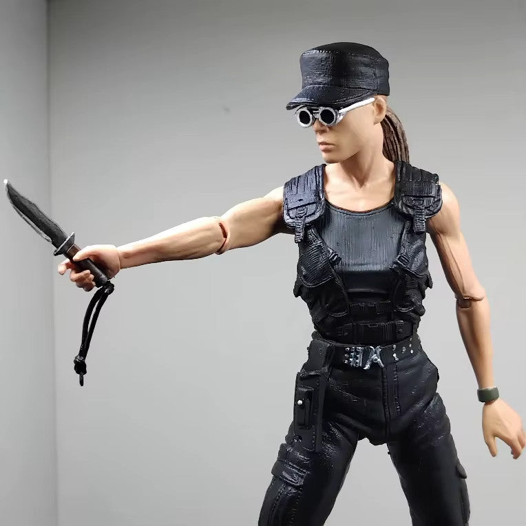 NECA TERMINATOR 2  Sarah Connor 18CM Action Figure CON SCATOLA