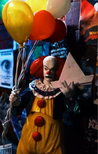 IT i Stephen King Action Figure Pennywise Figura 20 cm Neca CON SCATOLA ORGINALE