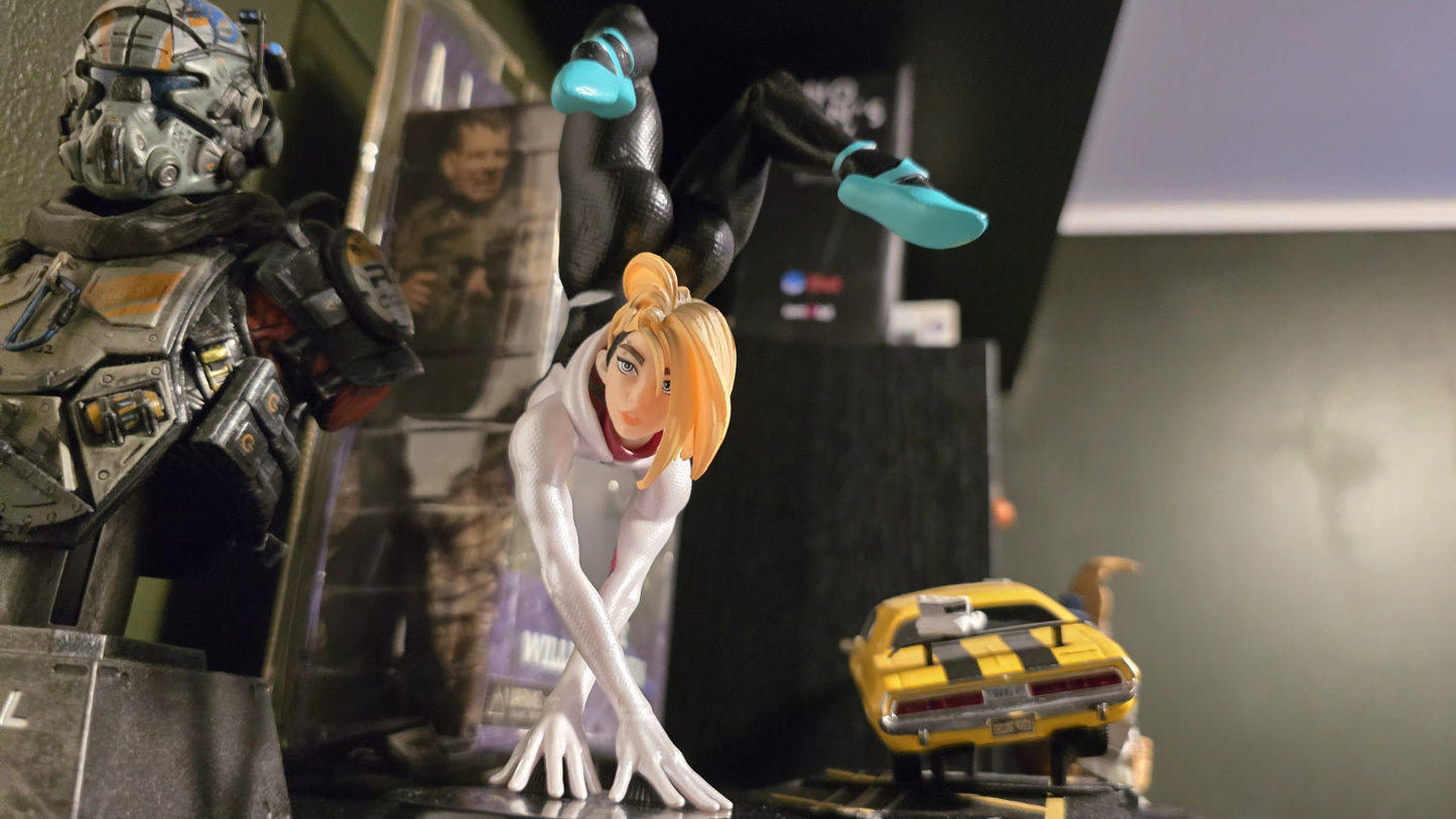 18cm Spidergwen Figure Spider Girl Anime Action Figure Movie Role Gwen✅