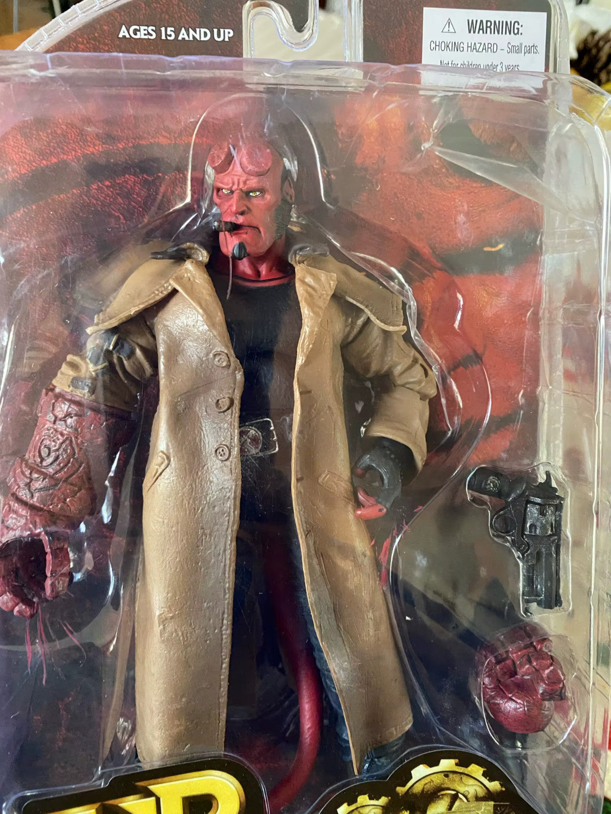 Hellboy Mezco Toys ✅Action Figure 18 CM Con Scatola ORIGINALE+SPED GRATUITA
