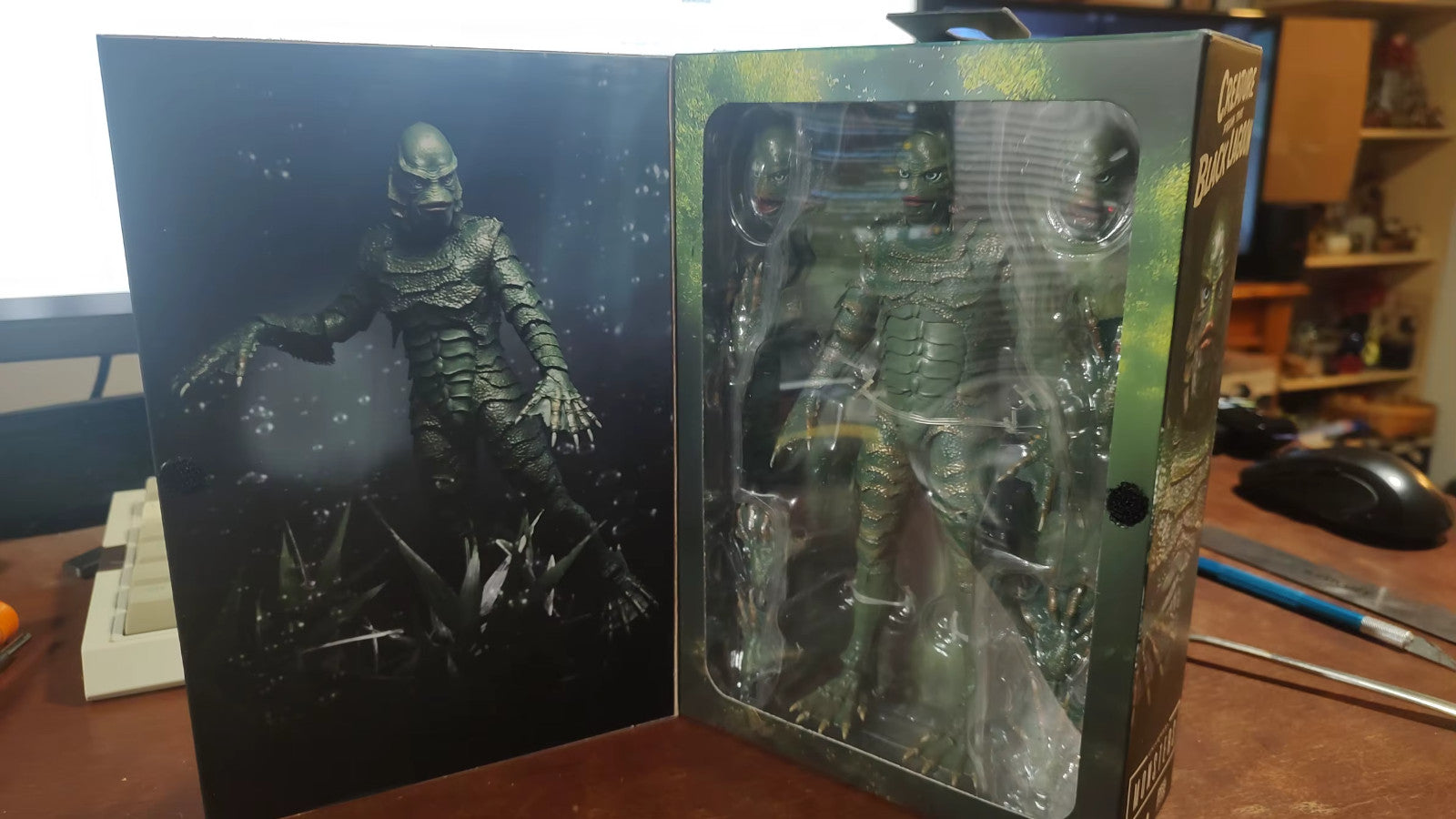 NECA Creature from the Black Lagoon Action Figure Horror Film SCATOLA ORIGINALE