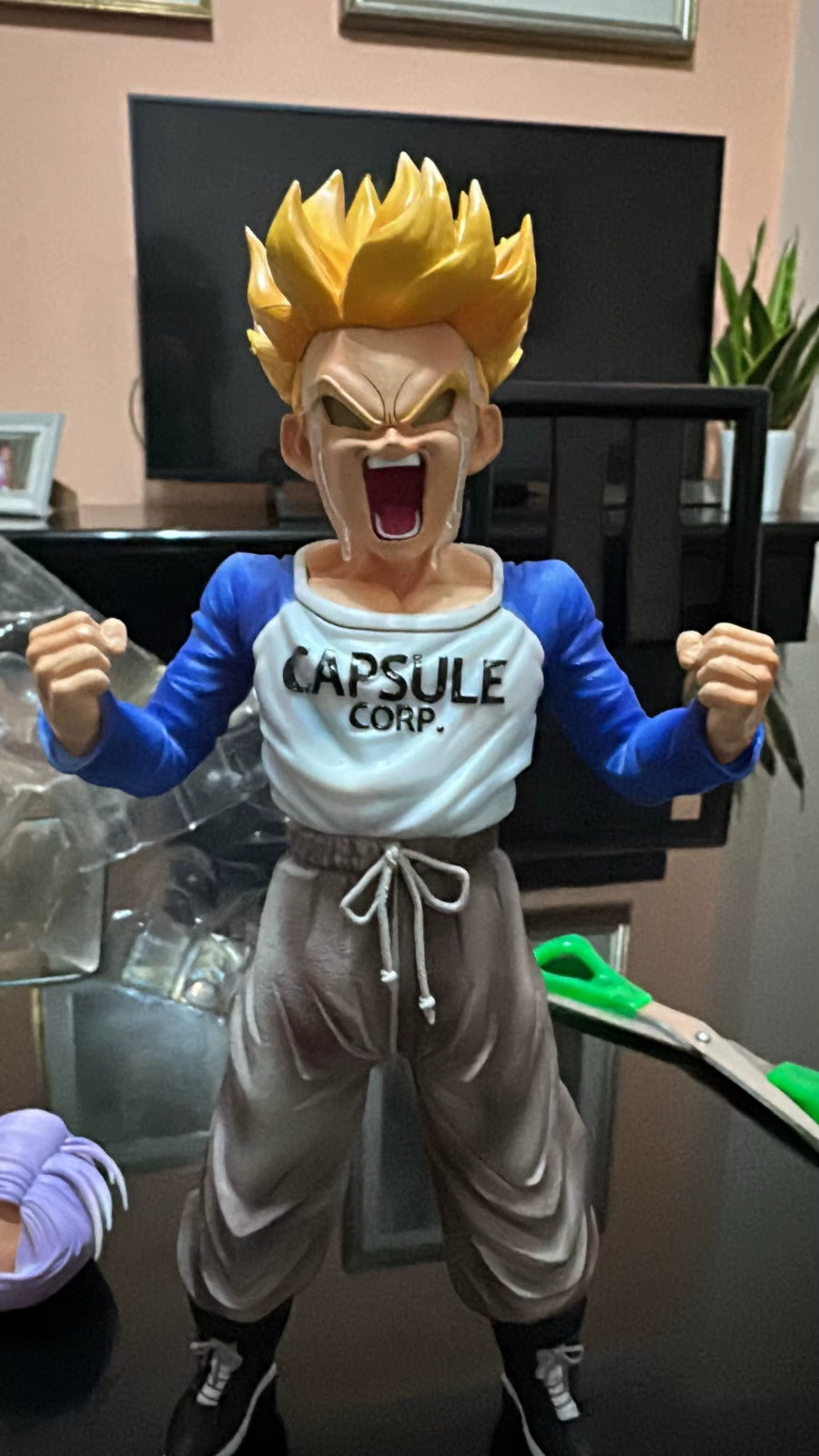 TRUNKS 24 CM SUPER SAYAN ACTION FIGURE DRAGON BALL Z Con Scatola Original