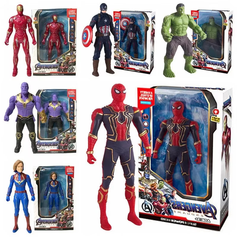 Spiderman 17cm Actionfigur Marvel DC Comics Avengers CON LED NEL PETTO