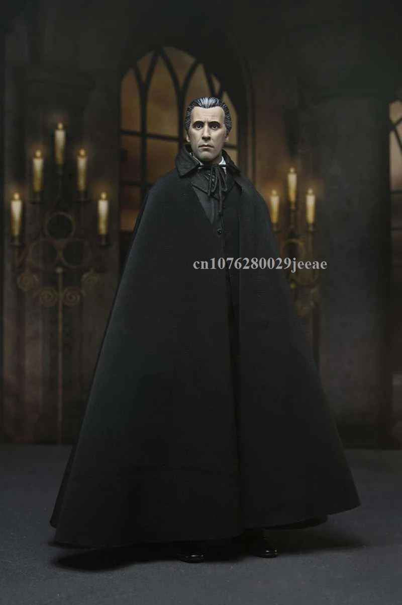 Originale NECA (Dracula 1958)  Action Figure CON SCATOLA ORIGINALE Sped.gratuita