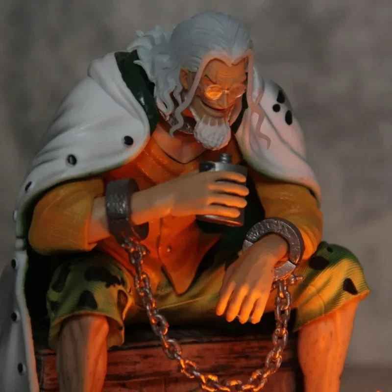 One Piece Silvers Rayleigh Action Figure 16cm PVC Anime Da Collezione✅