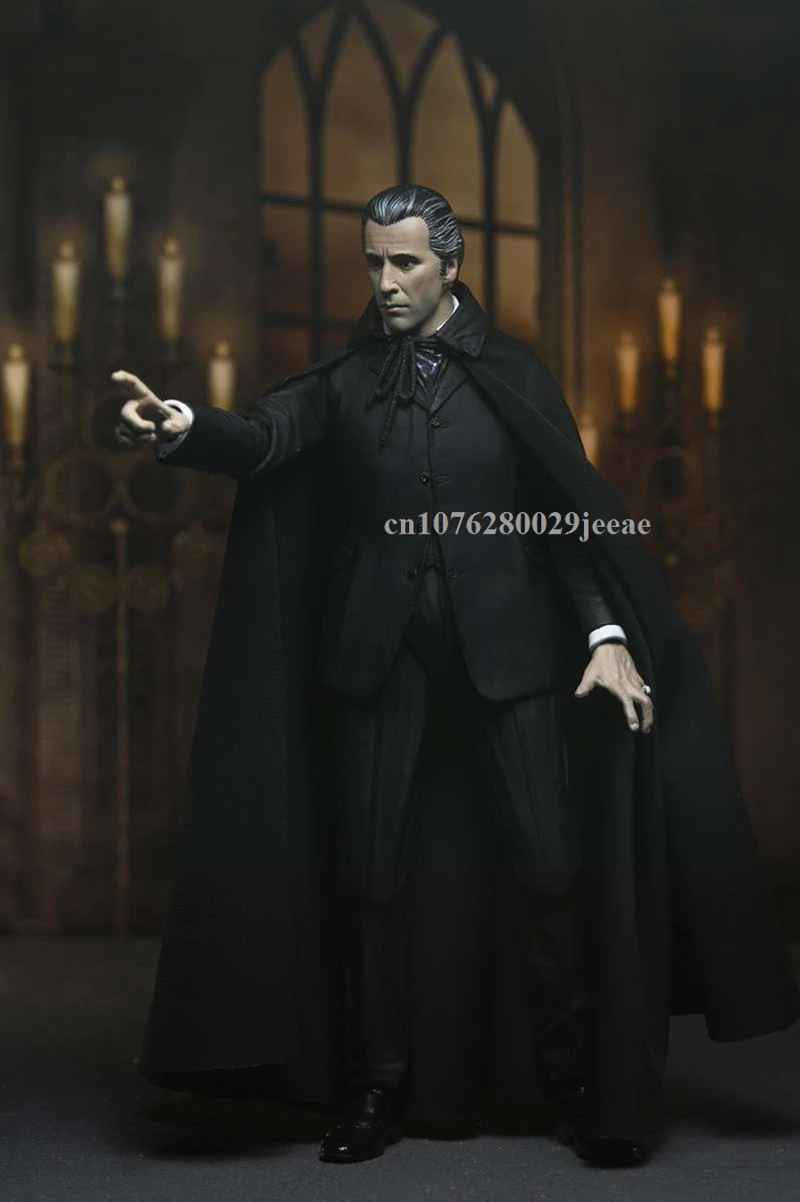 Originale NECA (Dracula 1958)  Action Figure CON SCATOLA ORIGINALE Sped.gratuita