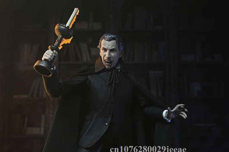Originale NECA (Dracula 1958)  Action Figure CON SCATOLA ORIGINALE Sped.gratuita