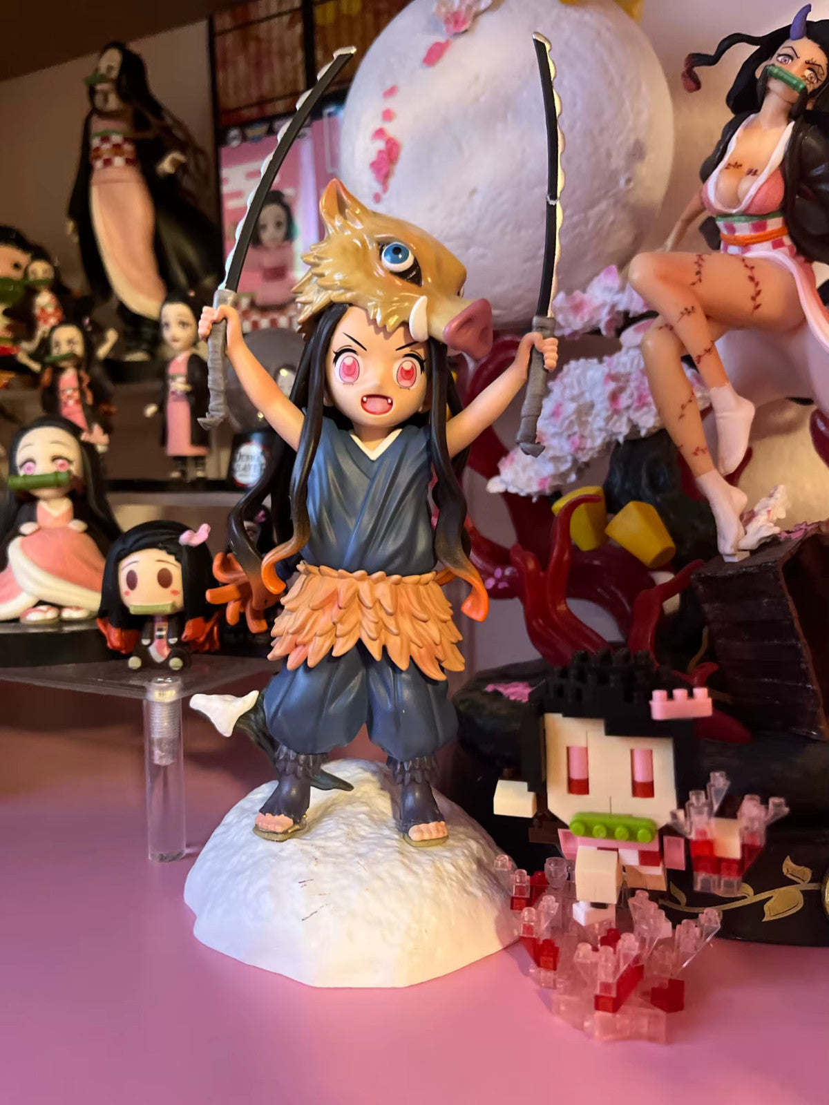 DemonSlayer 19CM Kimetsu ACTION FIGURE Kamado Nezuko Testa di Maiale CON SCATOLA