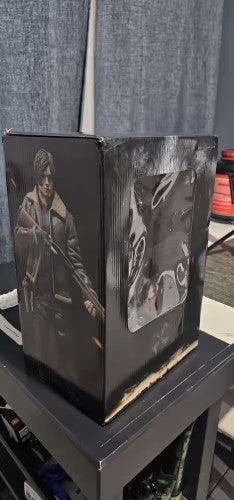 Biohazard 4 Resident Evil 4 Leon Scott Kennedy 30CM  CON SCATOLA