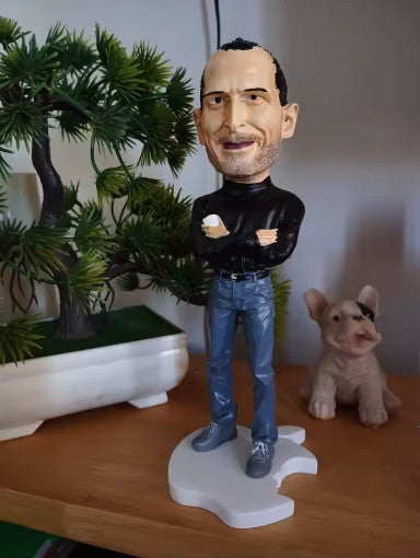 Steve Jobs Action Figure Fununder  18cm in Resina – Decorazione Collezione