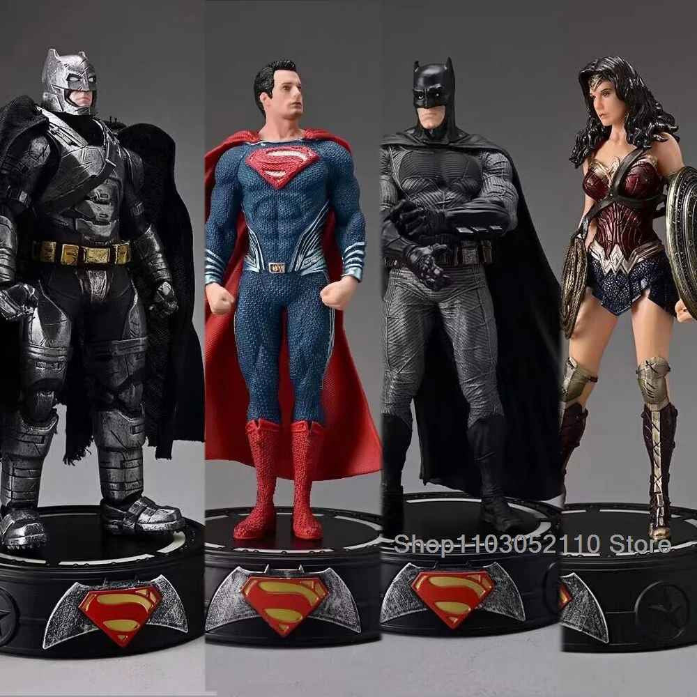 New Justice League  Superman Bruce Wayne Joker Actione Figure 20Cm CON SCATOLA