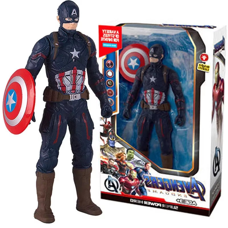 Spiderman 17cm Actionfigur Marvel DC Comics Avengers CON LED NEL PETTO
