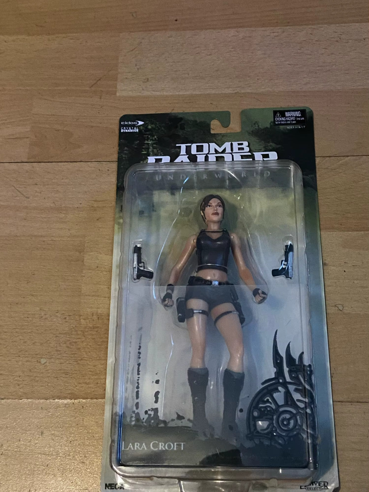✅ Figurine NECA Lara Croft Tomb Raider 18cm CON SCATOLA ORIGINALE
