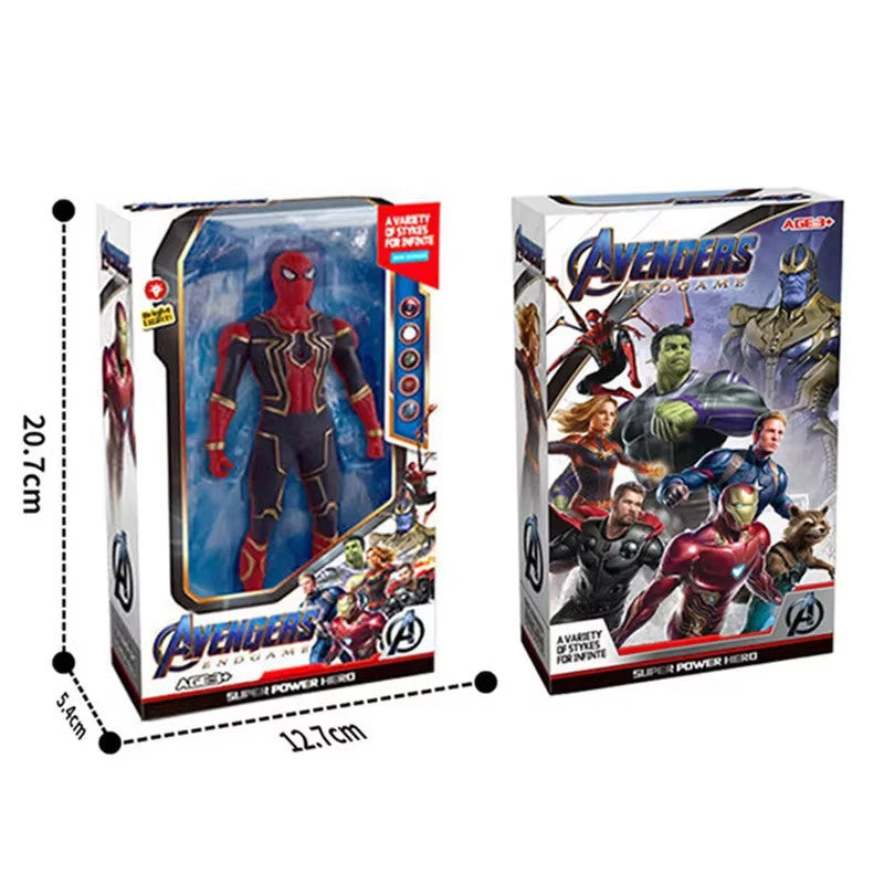 Spiderman 17cm Actionfigur Marvel DC Comics Avengers CON LED NEL PETTO
