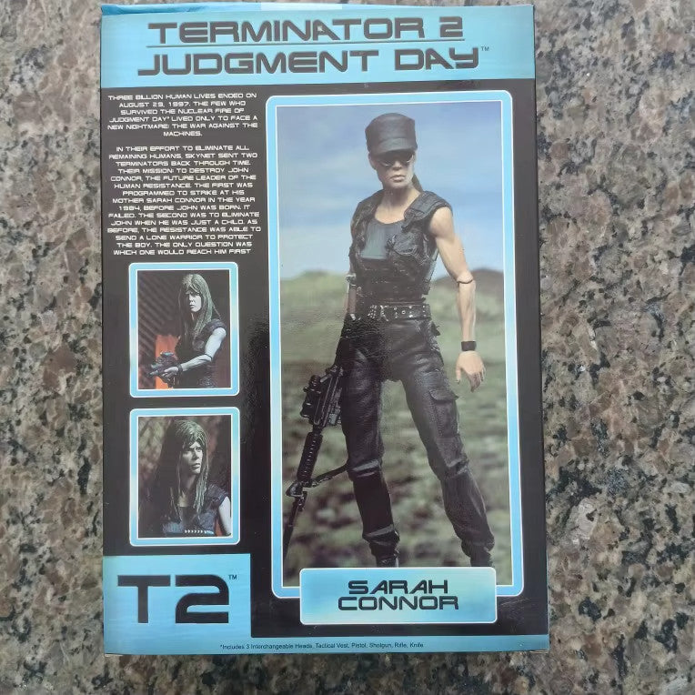 NECA TERMINATOR 2  Sarah Connor 18CM Action Figure CON SCATOLA