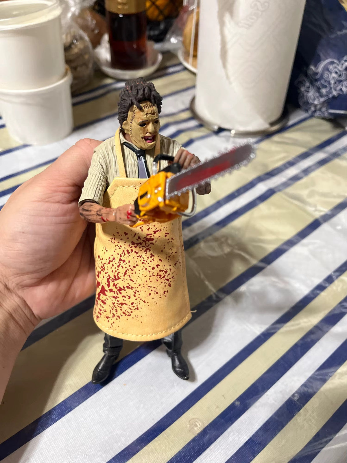 NECA Ultimate Leatherface Horror Action Figure 18CM CON SCATOLA